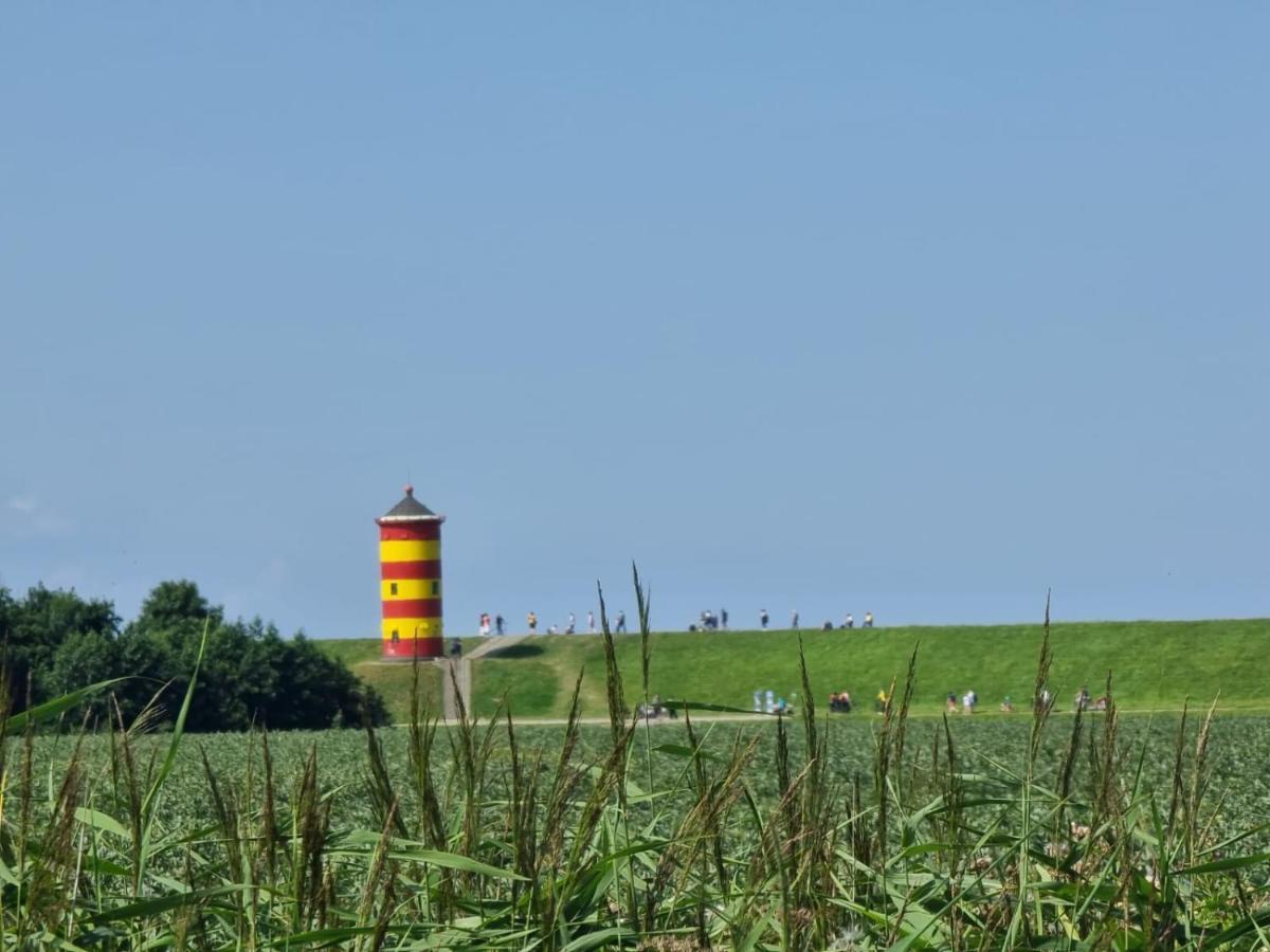 Ferienhaus Steuerbord Im Bootshaus Neßmersiel Exteriör bild